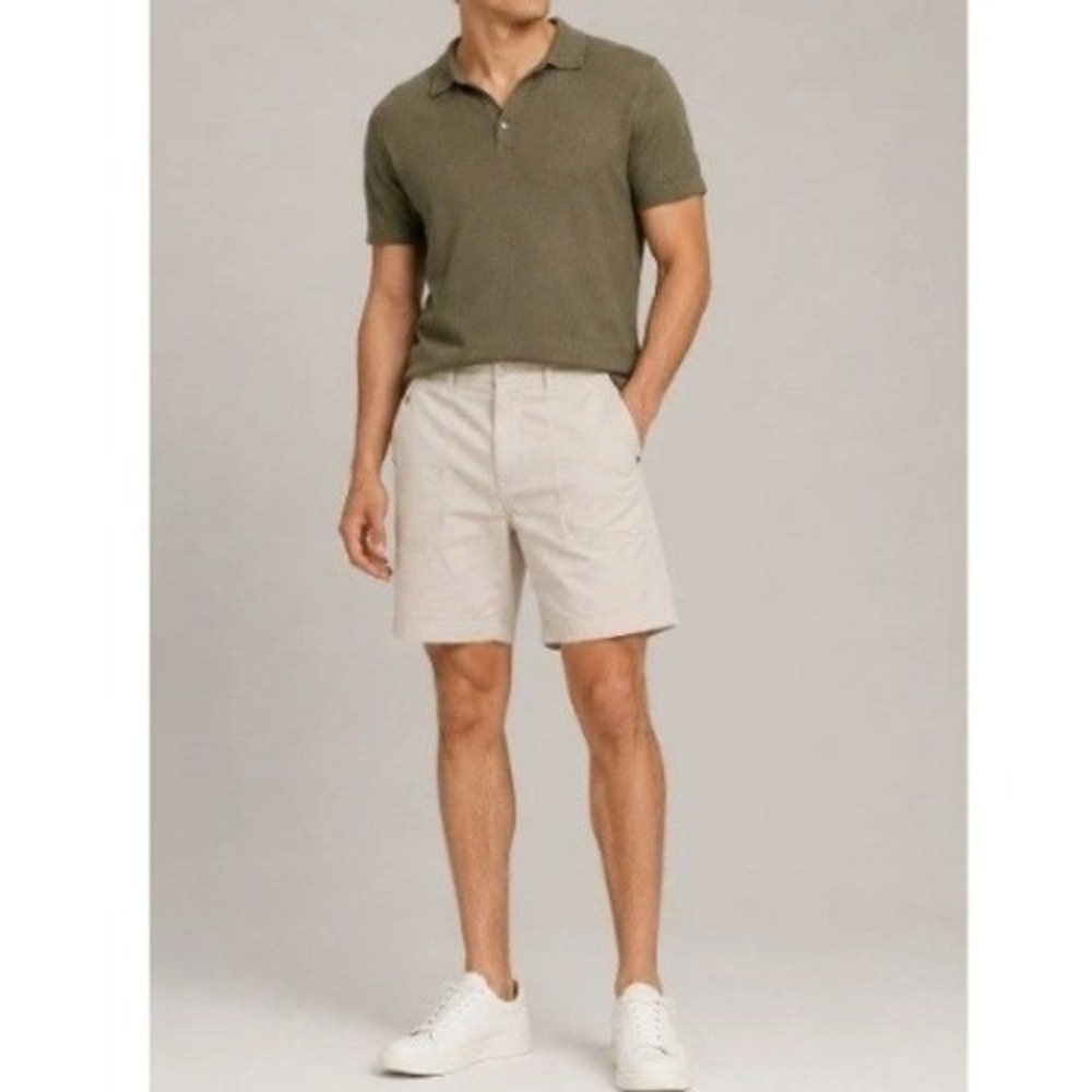 Vuori Men's Oatmeal Classic Woven Shorts Size 31 NWT